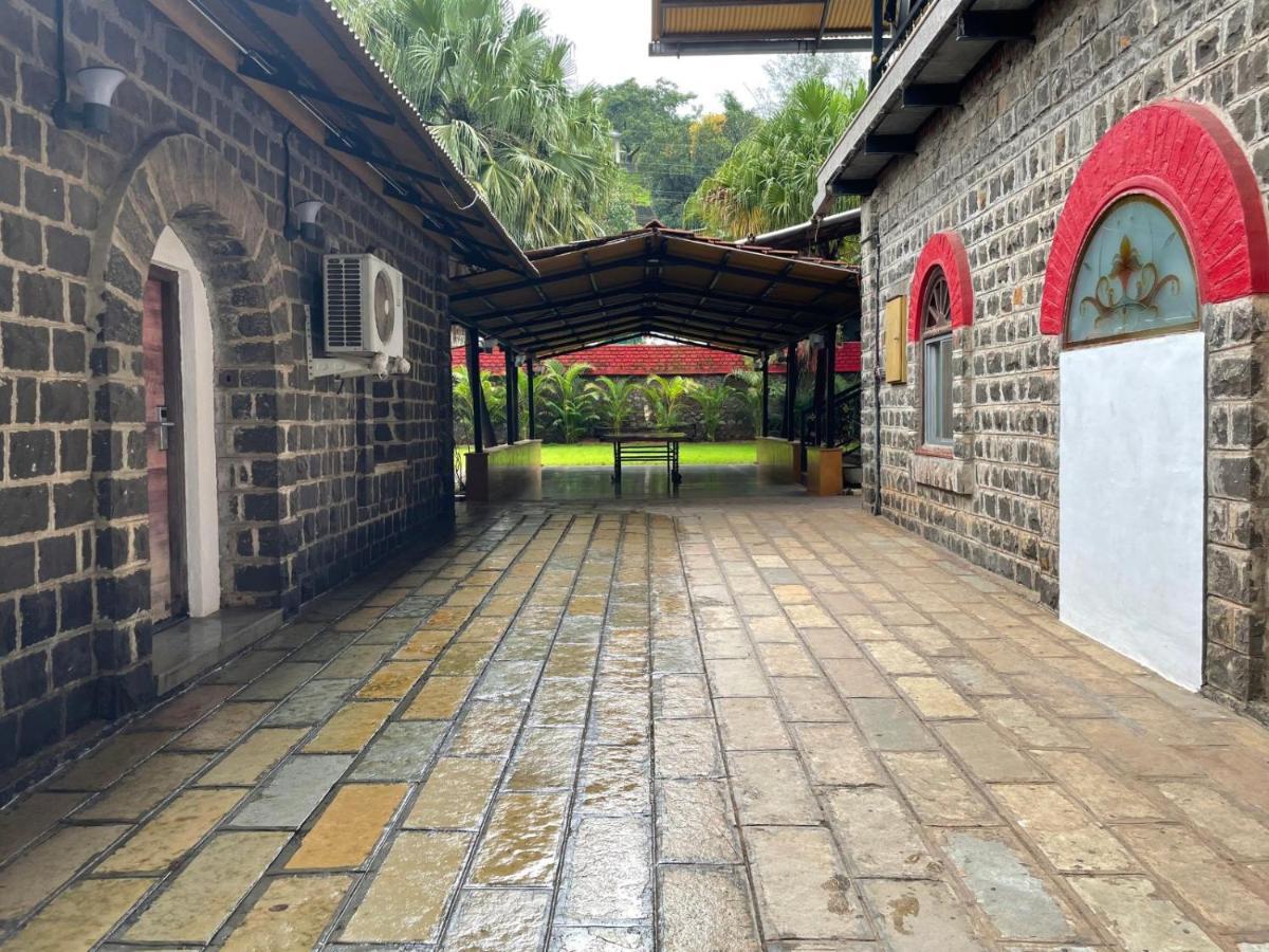 The Green Gate Resort Mulshi Extérieur photo