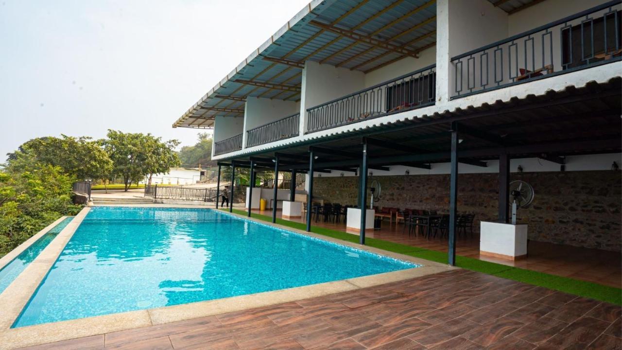 The Green Gate Resort Mulshi Extérieur photo