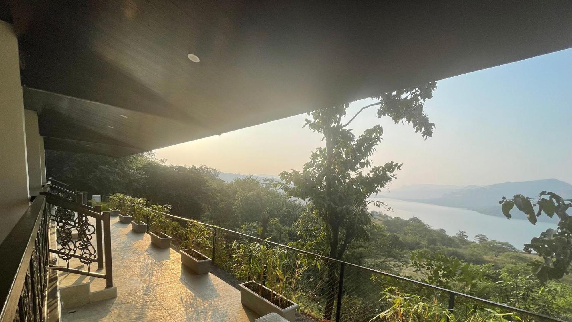 The Green Gate Resort Mulshi Extérieur photo