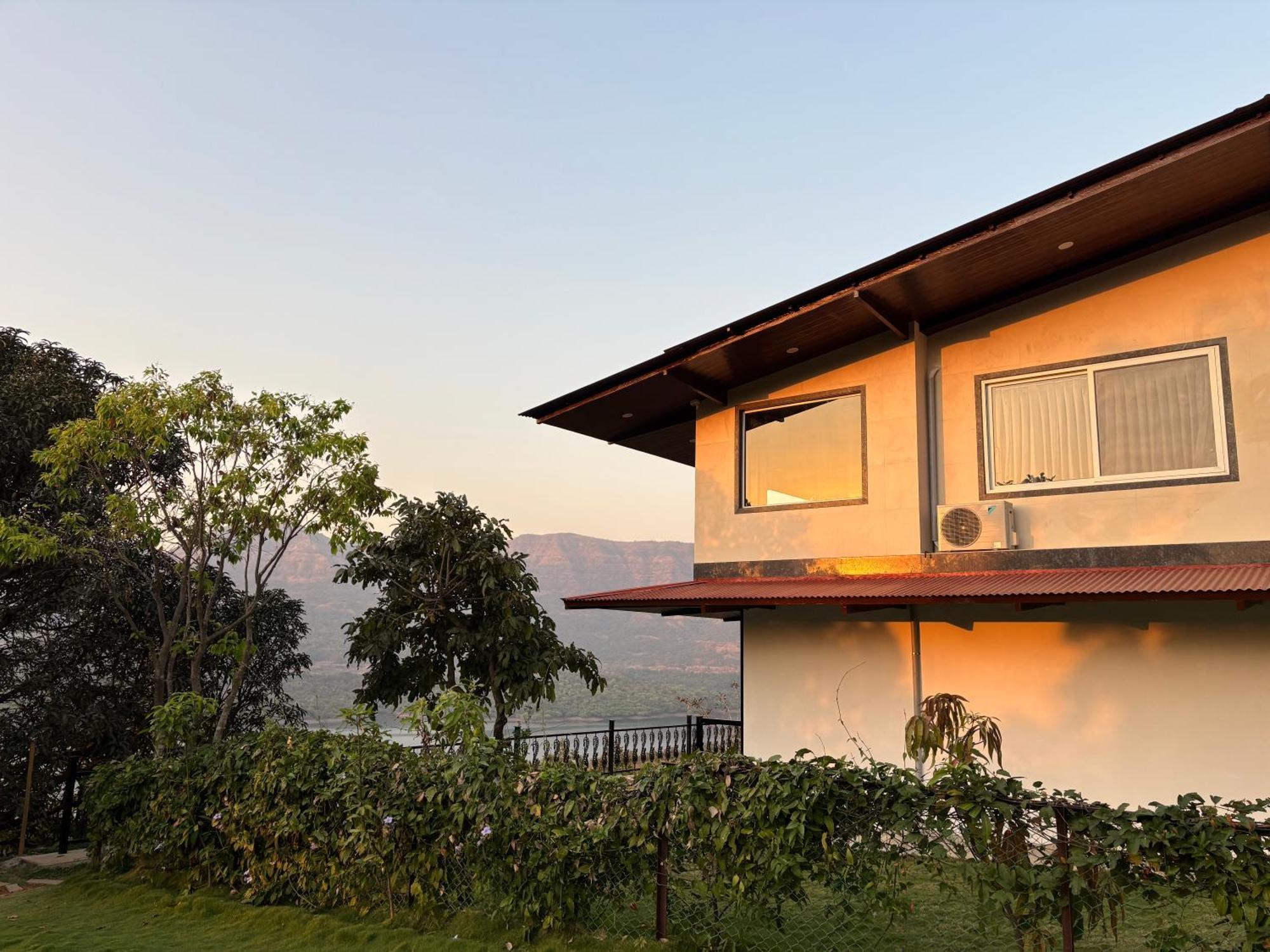 The Green Gate Resort Mulshi Extérieur photo
